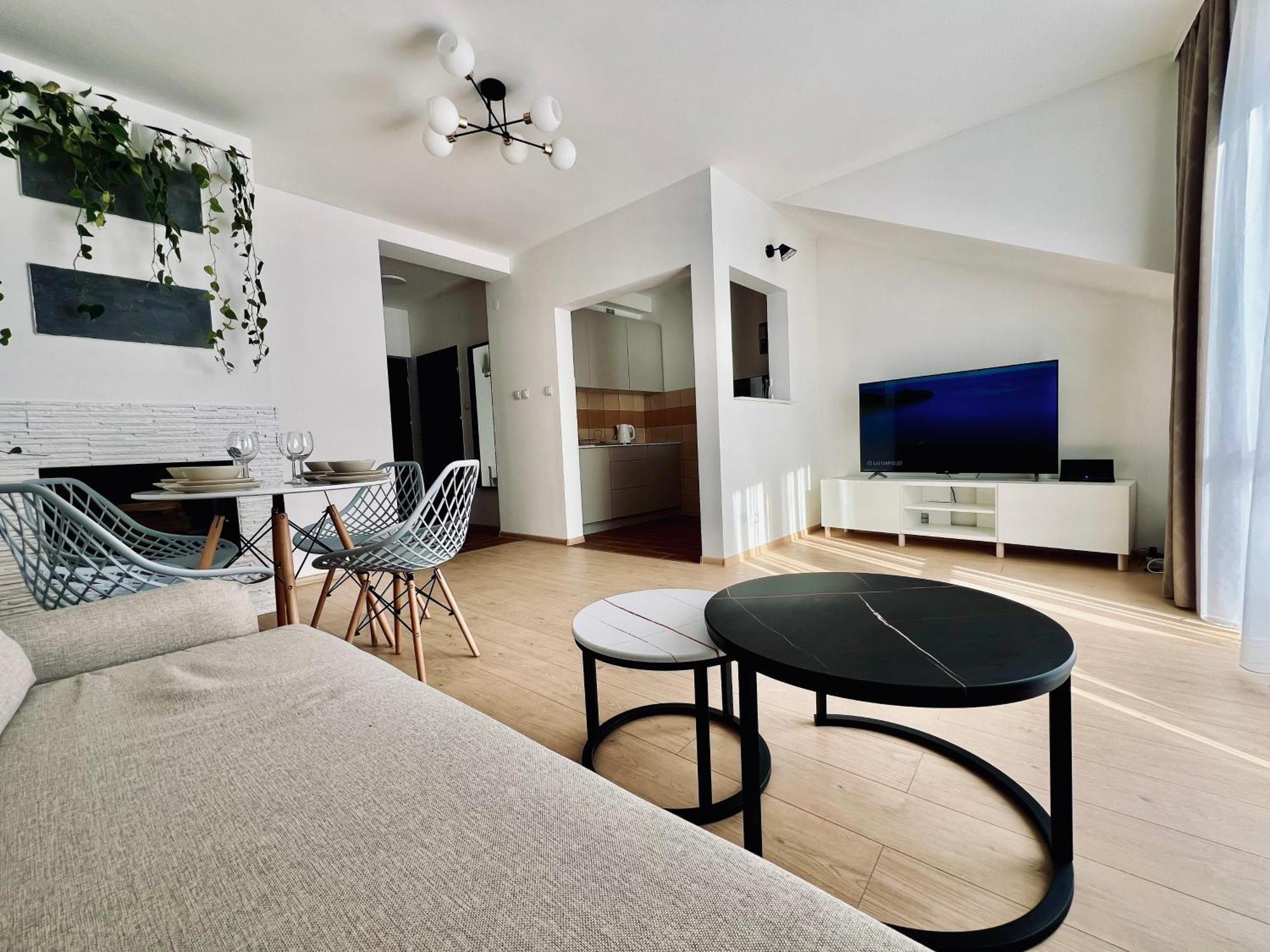 Apartament Wisteria プシェムィシル エクステリア 写真