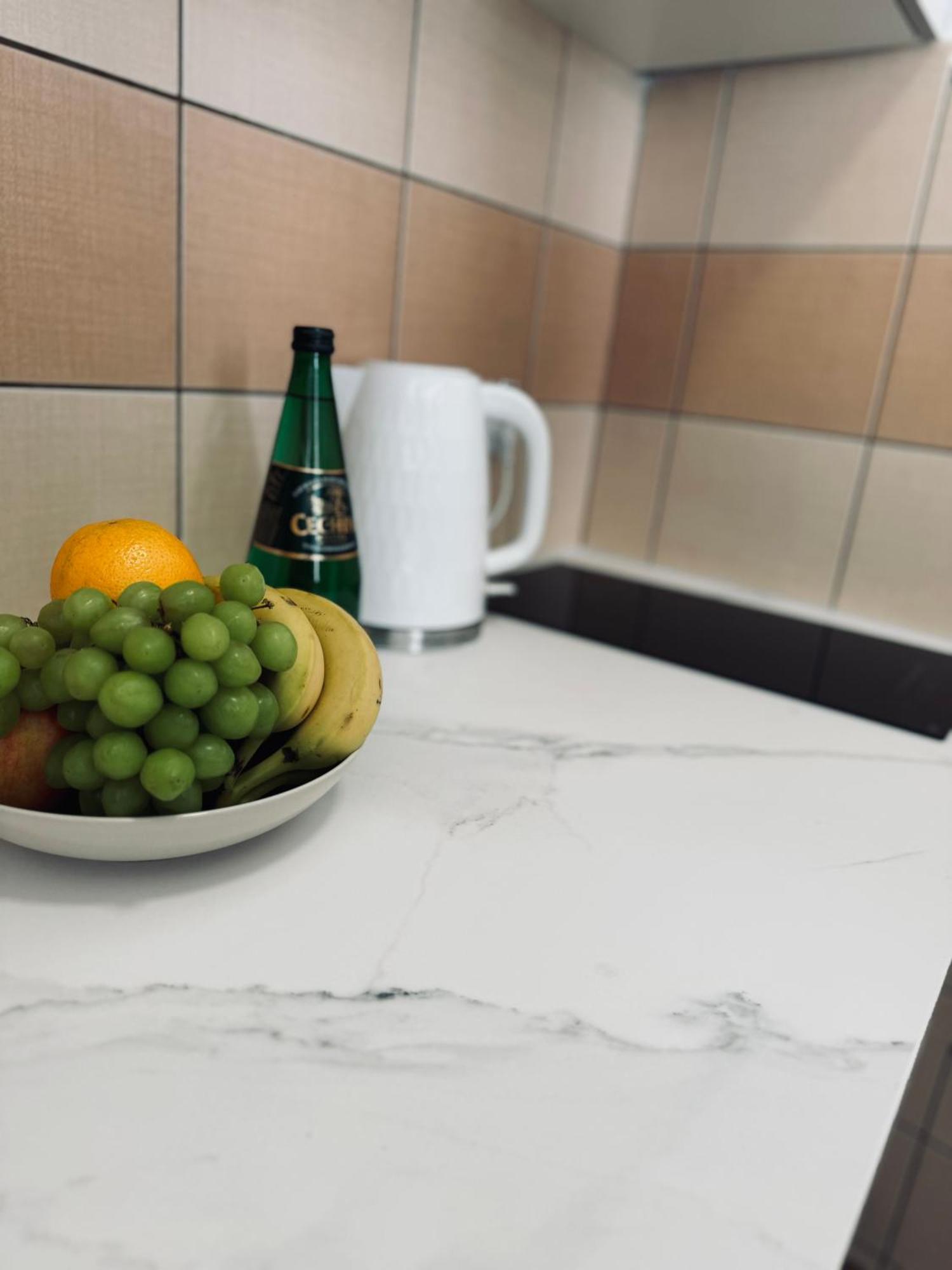 Apartament Wisteria プシェムィシル エクステリア 写真