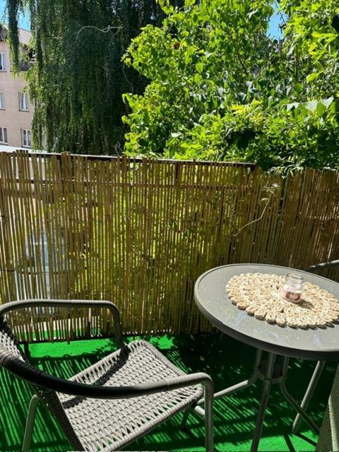 Apartament Wisteria プシェムィシル エクステリア 写真